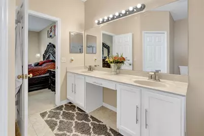 12847 Solola Way, New Port Richey, FL 34655 - Photo 19