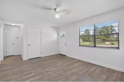 10430 Chalmer Street, Spring Hill, FL 34608 - Photo 9