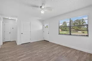10430 Chalmer St, Spring Hill, FL 34608 - Photo 9