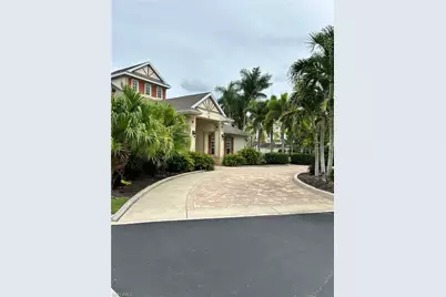 4256 Liron Avenue #103, Fort Myers, FL 33916 - Photo 3