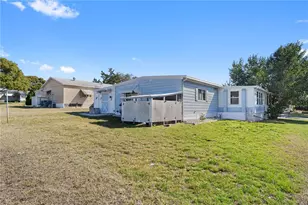 12492 Fairway Ave, Brooksville, FL 34613 - Photo 23
