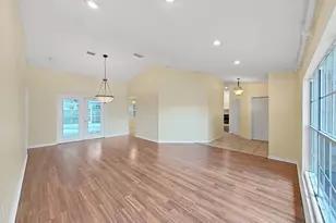 611 Tomoka Dr, Palm Harbor, FL 34683 - Photo 9