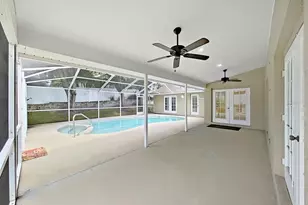 611 Tomoka Dr, Palm Harbor, FL 34683 - Photo 49