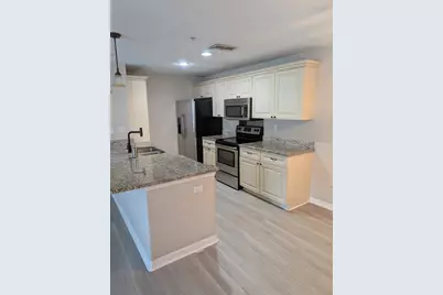 6394 Banyan Boulevard #201, New Port Richey, FL 34652 - Photo 9