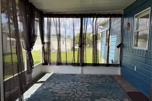 7481 1st Cir Dr, Brooksville, FL 34613 - Photo 5