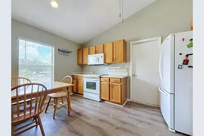 12536 Corrine Avenue, Spring Hill, FL 34609 - Photo 13