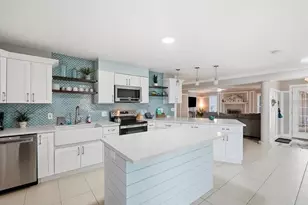 4087 Gulf Coast Dr, Hernando Beach, FL 34607 - Photo 35