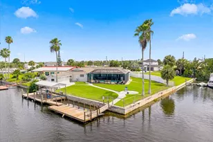 4087 Gulf Coast Dr, Hernando Beach, FL 34607 - Photo 21