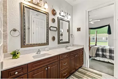 10143 Duffy Circle, Weeki Wachee, FL 34613 - Photo 21