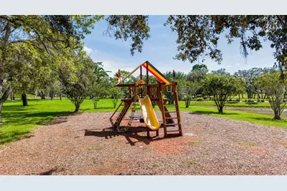 10143 Duffy Circle, Weeki Wachee, FL 34613 - Photo 43