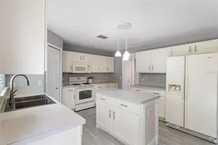 12164 Bluefield St, Spring Hill, FL 34609 - Photo 31