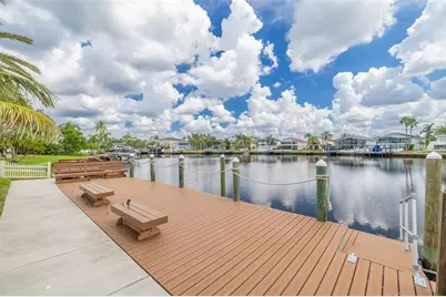 6206 Bayside Drive, New Port Richey, FL 34652 - Photo 9