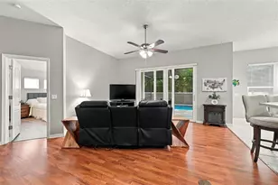19401 Melody Fair Pl, Lutz, FL 33558 - Photo 19