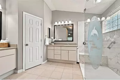 19401 Melody Fair Place, Lutz, FL 33558 - Photo 23