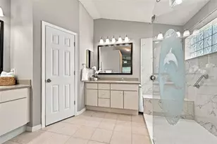 19401 Melody Fair Pl, Lutz, FL 33558 - Photo 23