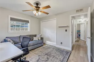 1846 Del Robles Dr, Clearwater, FL 33764 - Photo 31