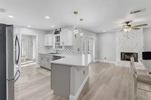 1846 Del Robles Dr, Clearwater, FL 33764 - Photo 17