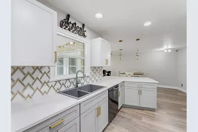 1846 Del Robles Drive, Clearwater, FL 33764 - Photo 13