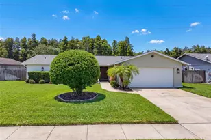 1846 Del Robles Dr, Clearwater, FL 33764 - Photo 1
