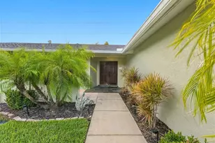 1846 Del Robles Dr, Clearwater, FL 33764 - Photo 5