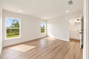 13041 Scissorbill Ave, Weeki Wachee, FL 34614 - Photo 17