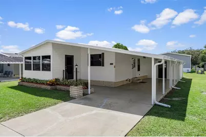 35106 McCulloughs Leap, Zephyrhills, FL 33541 - Photo 3