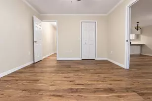 6466 Tapestry Cir, Spring Hill, FL 34606 - Photo 13