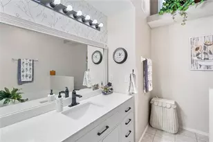 7815 Geneva Ln, Sarasota, FL 34243 - Photo 43