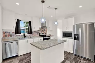16066 Narrow St, Brooksville, FL 34604 - Photo 5