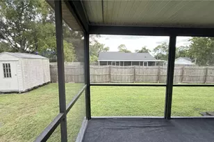 3829 Briarbrook Pl, Land O Lakes, FL 34639 - Photo 9