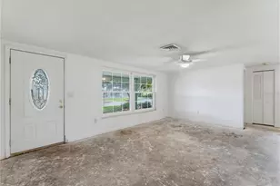 7014 Flaggler Dr, Port Richey, FL 34668 - Photo 25