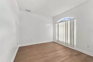 5701 Brackenwood Dr, Spring Hill, FL 34609 - Photo 11