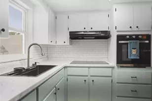 1031 Classic Dr, Holiday, FL 34691 - Photo 19