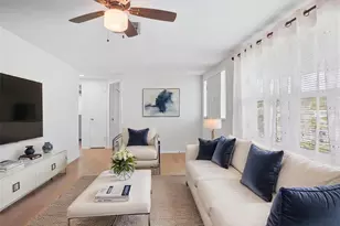 1031 Classic Dr, Holiday, FL 34691 - Photo 11