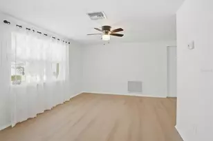 1031 Classic Dr, Holiday, FL 34691 - Photo 7