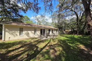8190 Sealawn Dr, Spring Hill, FL 34606 - Photo 11