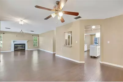 1097 Florian Way, Spring Hill, FL 34609 - Photo 7
