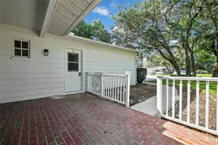 1097 Florian Way, Spring Hill, FL 34609 - Photo 29