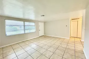 5815 Dailey Ln, New Port Richey, FL 34653 - Photo 7