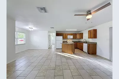 4659 Crescent Road, Spring Hill, FL 34606 - Photo 9