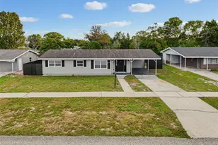 4659 Crescent Rd, Spring Hill, FL 34606 - Photo 5