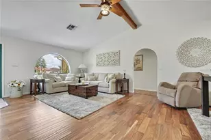 8098 Shorecrest Ct, Spring Hill, FL 34606 - Photo 9