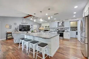 8098 Shorecrest Ct, Spring Hill, FL 34606 - Photo 3