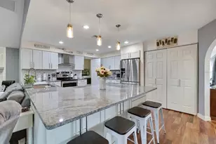 8098 Shorecrest Ct, Spring Hill, FL 34606 - Photo 13