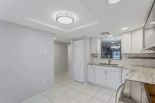8330 High Point Cir, Port Richey, FL 34668 - Photo 17