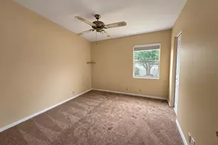 8417 Danbury Ln, Hudson, FL 34667 - Photo 11