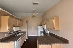 8417 Danbury Ln, Hudson, FL 34667 - Photo 7