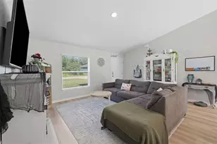 8009 N Primrose Dr, Citrus Springs, FL 34434 - Photo 9