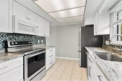 4880 Shell Stream Boulevard, New Port Richey, FL 34652 - Photo 9