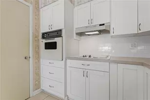1632 San Mateo Dr, Dunedin, FL 34698 - Photo 11